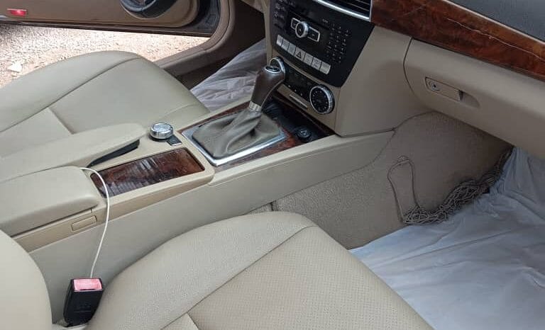 
								 مرسيدس بينز – Mercedes benz C 200 ممتلئ									