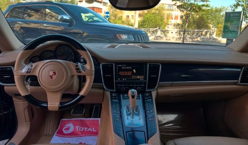 
								 بورش – Porsche باناميرا – Panamera ممتلئ									