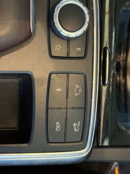 
										 مرسيدس بينز – Mercedes benz ML 63 AMG ممتلئ									