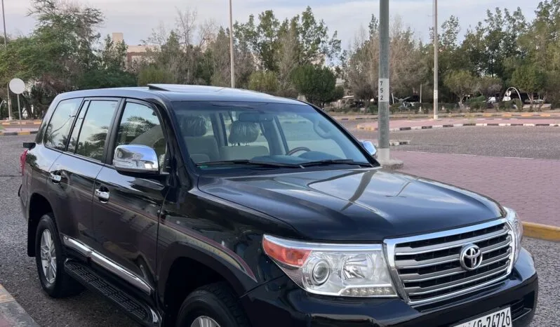 
								 تويوتا – Toyota لاند كروزر – Land Cruiser ممتلئ									