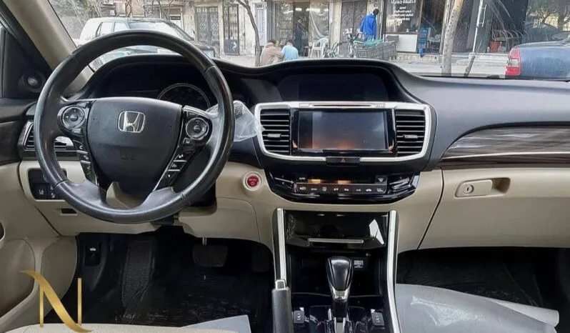
								 هوندا – Honda اكورد – Accord ممتلئ									