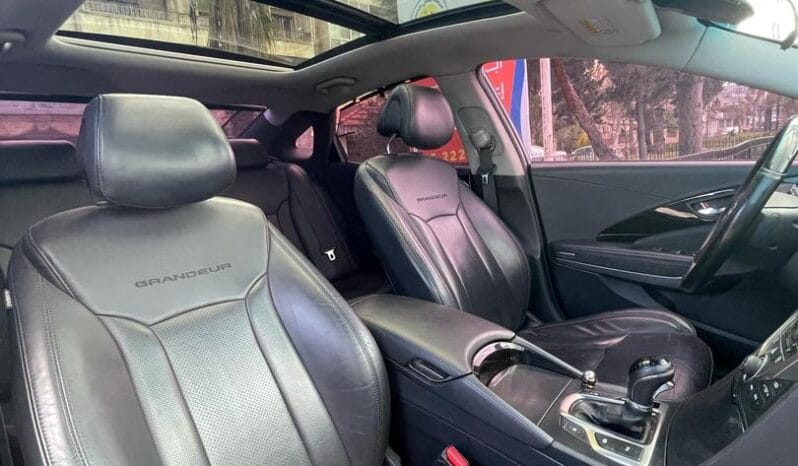 
								 هيونداي – Hyundai ازيرا – Azera ممتلئ									