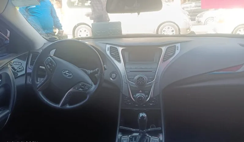 
								 هيونداي – Hyundai ازيرا – Azera ممتلئ									