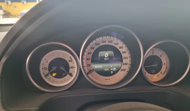 
								 مرسيدس بينز – Mercedes benz 220 ممتلئ									