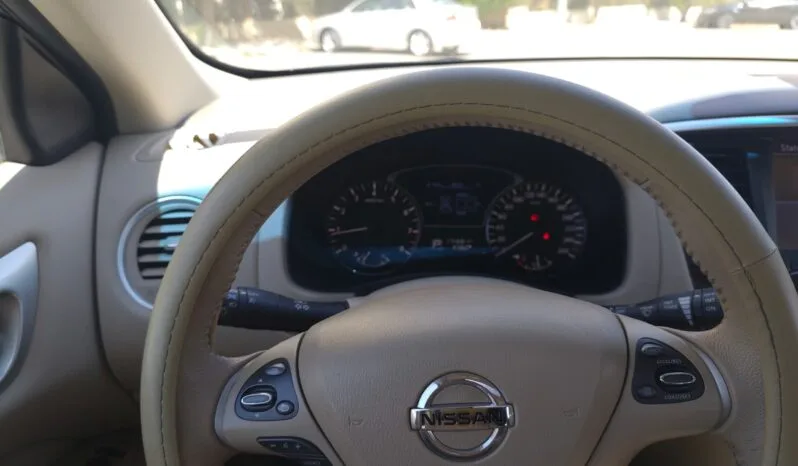 
								 نيسان – Nissan باثفايندر-Pathfinder ممتلئ									