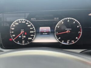 مرسيدس بينز – Mercedes benz 200