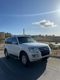 
										 ميتسوبيشي – Mitsubishi Pajero ممتلئ									