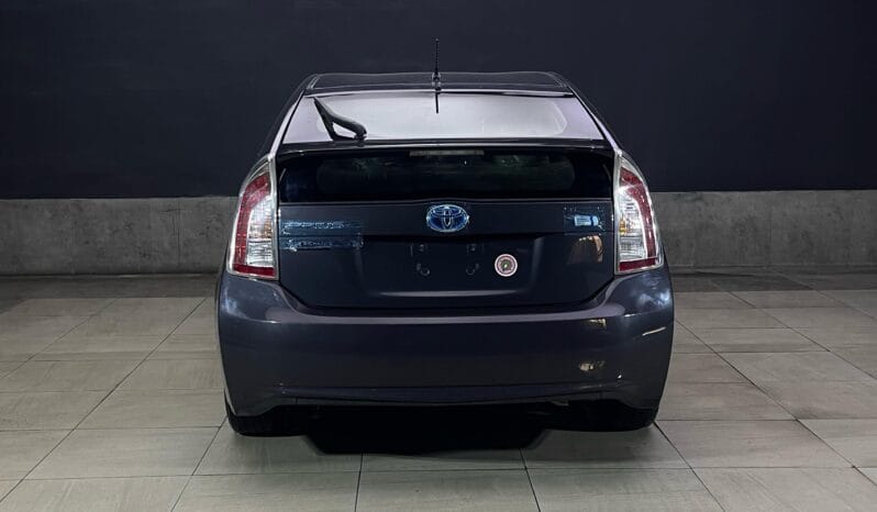 
								 تويوتا – Toyota بريوس – Prius ممتلئ									