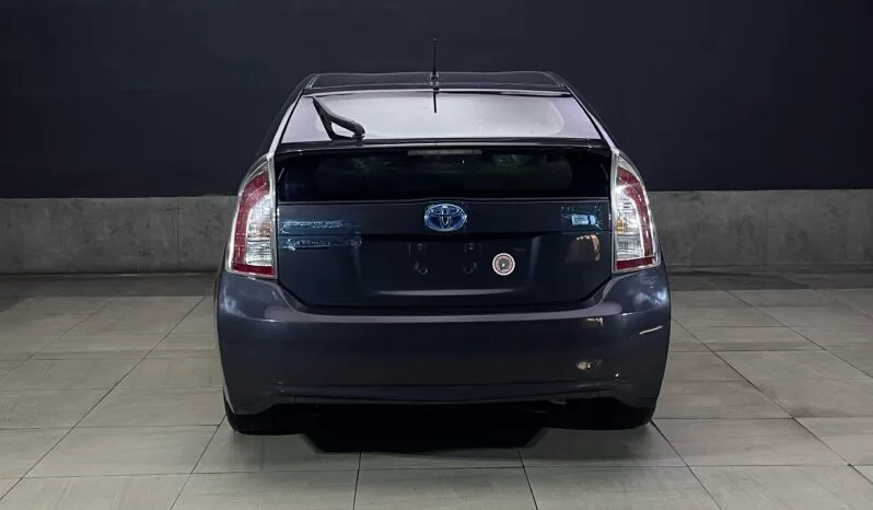 
								 تويوتا – Toyota بريوس – Prius ممتلئ									