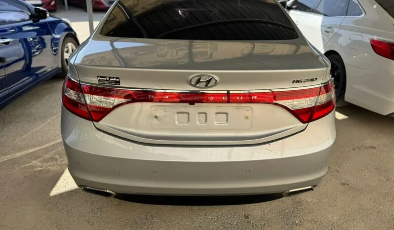 
								 هيونداي – Hyundai ازيرا – Azera ممتلئ									