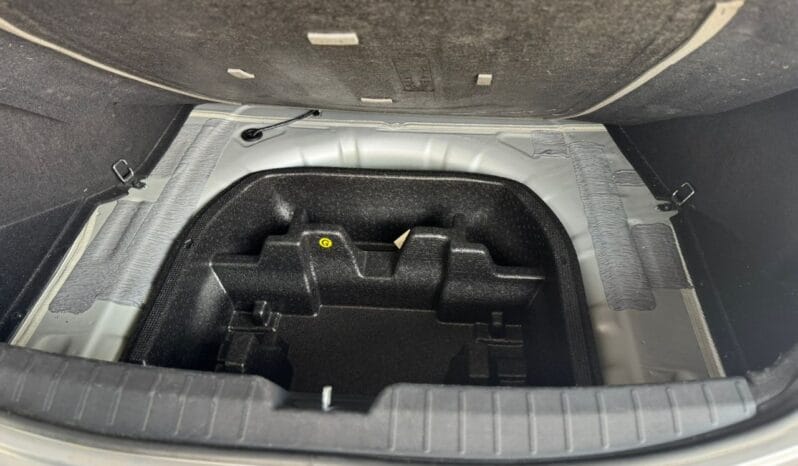 
								 هيونداي – Hyundai ازيرا – Azera ممتلئ									