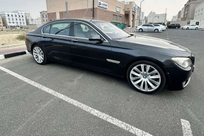 
								 بي ام دابيليو – BMW 750 ممتلئ									
