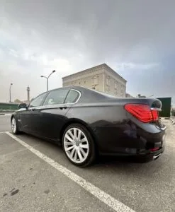 بي ام دابيليو – BMW 750