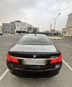 بي ام دابيليو – BMW 750