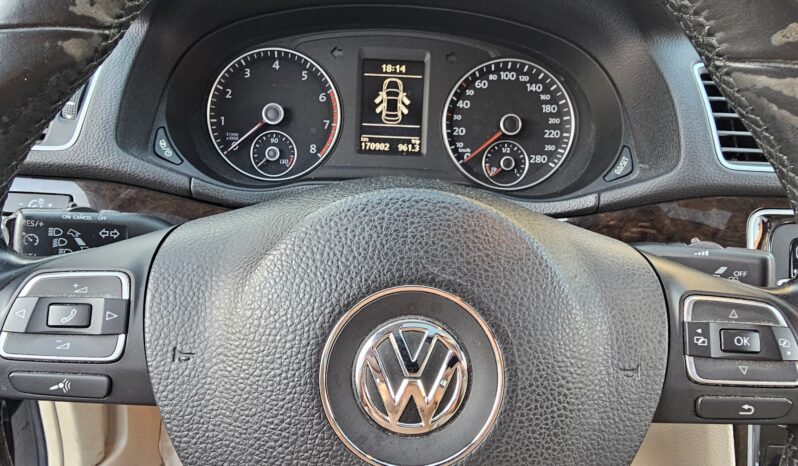 
								 فولكس فاكن – Volkswagen باسات – Passat ممتلئ									