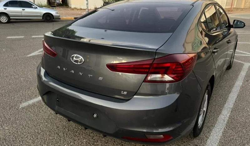 
								 هيونداي – Hyundai افنتي – avante ممتلئ									