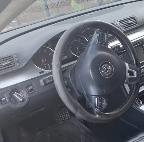 
								 فولكس فاكن – Volkswagen باسات سيسي – Passat CC ممتلئ									