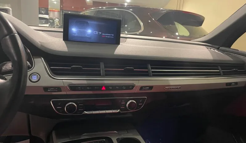 
								 اودي – Audi Q7 ممتلئ									