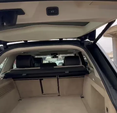 
								 لاند روفر – Land Rover فوغ – Range Rover Vogue ممتلئ									