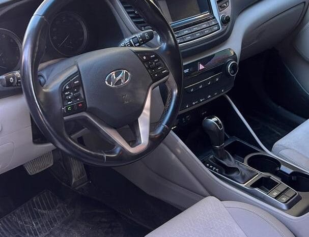 
								 هيونداي – Hyundai توسان – Tusan ممتلئ									