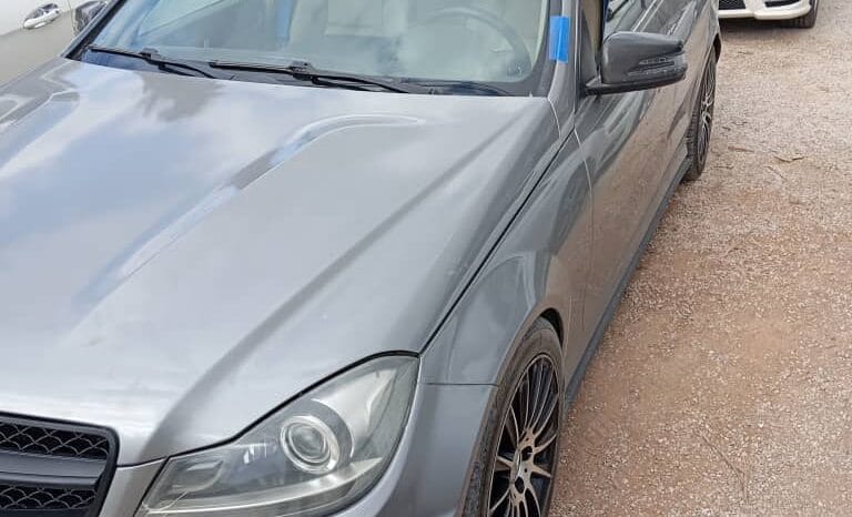 
								 مرسيدس بينز – Mercedes benz C 200 ممتلئ									