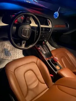 
										 اودي – Audi A4 ممتلئ									