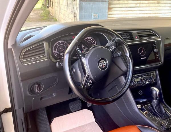 
								 فولكس فاكن – Volkswagen تيغ وان – Tiguan ممتلئ									