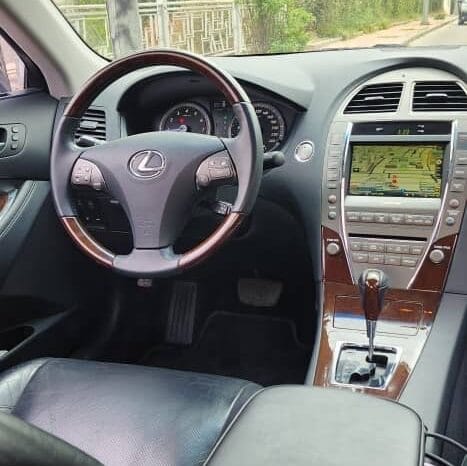 
								 ليكسوس – Lexus Series IS ممتلئ									