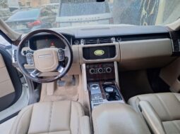 
										 مستعمل لاند روفر – Land Rover فوغ – Range Rover Vogue ممتلئ									