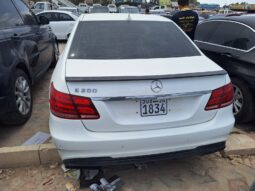 
										 مستعمل مرسيدس بينز – Mercedes benz E300 ممتلئ									