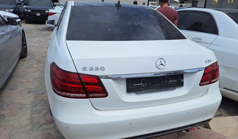 
								 مستعمل مرسيدس بينز – Mercedes benz E220 ممتلئ									