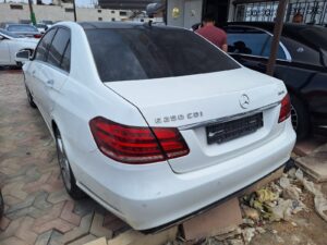 مستعمل مرسيدس بينز – Mercedes benz E250