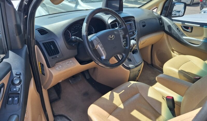 
								 مستعمل هيونداي – Hyundai فان – H1 ممتلئ									