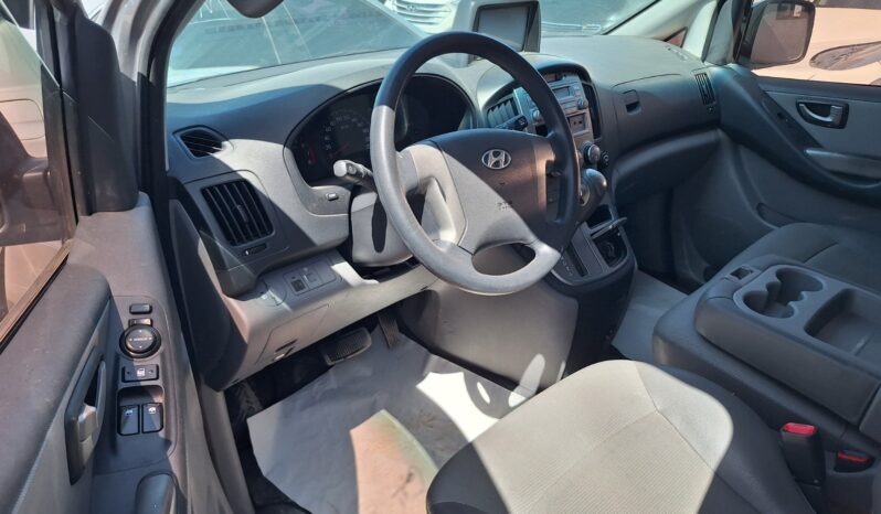 
								 مستعمل هيونداي – Hyundai فان – H1 ممتلئ									