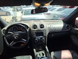 مستعمل مرسيدس بينز – Mercedes benz ML 300