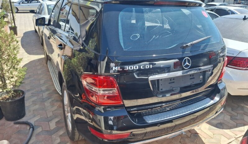 
								 مستعمل مرسيدس بينز – Mercedes benz ML 300 ممتلئ									