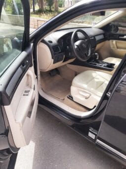 
										 فولكس فاكن – Volkswagen طوارق – Touareg ممتلئ									