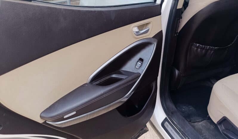 
								 هيونداي – Hyundai santa ممتلئ									