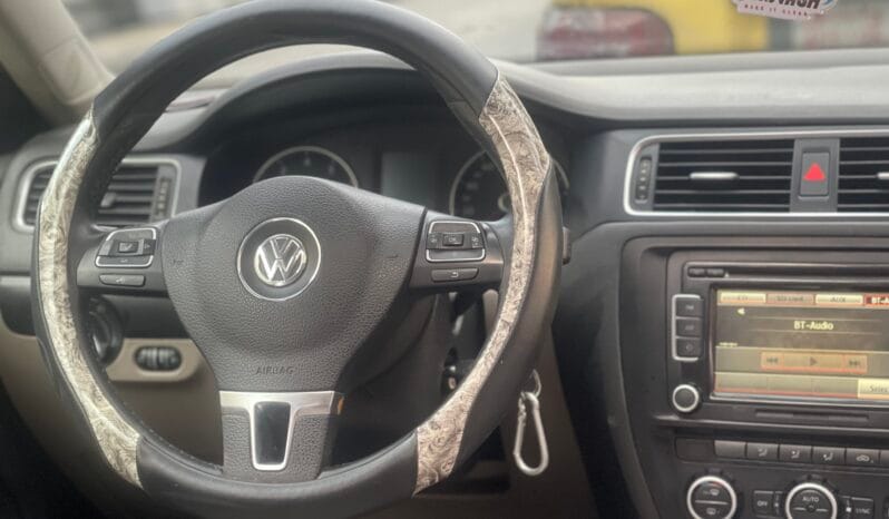 
								 فولكس فاكن – Volkswagen جيتا – Jetta ممتلئ									