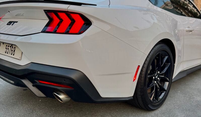 
								 فورد – Ford Mustang ممتلئ									