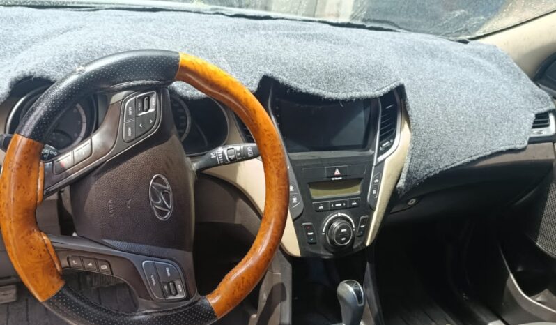
								 هيونداي – Hyundai سانتافيه – Santafe ممتلئ									