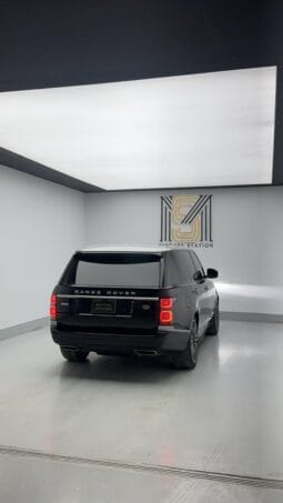
										 لاند روفر – Land Rover فوغ – Range Rover Vogue ممتلئ									