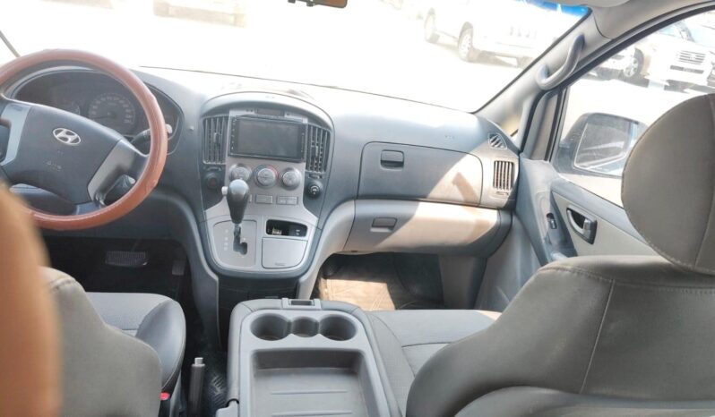 
								 هيونداي – Hyundai فان – H1 ممتلئ									