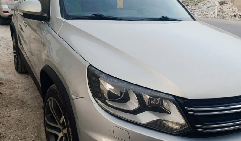 
								 فولكس فاكن – Volkswagen تيغ وان – Tiguan ممتلئ									