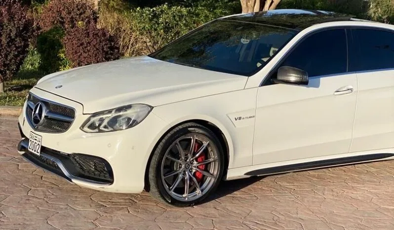 
								 مرسيدس بينز – Mercedes benz E 63 AMG ممتلئ									