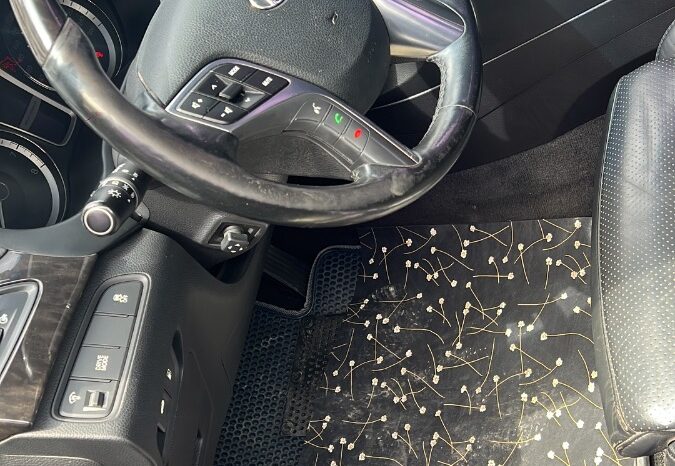 
								 مستعمل هيونداي – Hyundai ازيرا – Azera ممتلئ									
