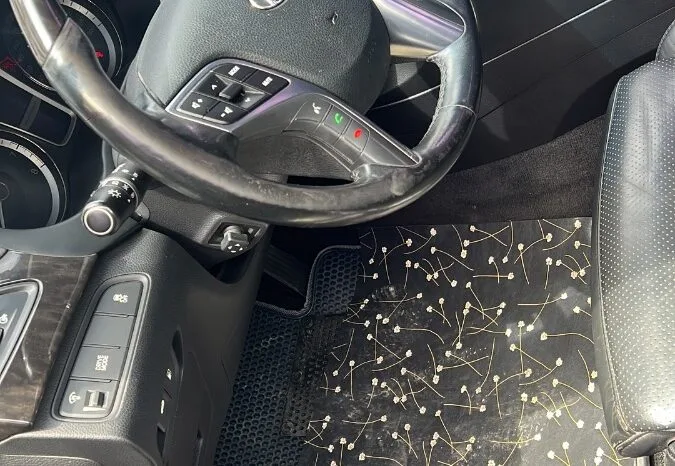 
								 مستعمل هيونداي – Hyundai ازيرا – Azera ممتلئ									