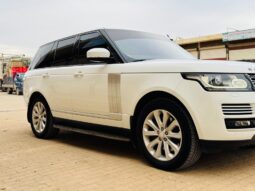 
										 مستعمل لاند روفر – Land Rover فوغ – Range Rover Vogue ممتلئ									