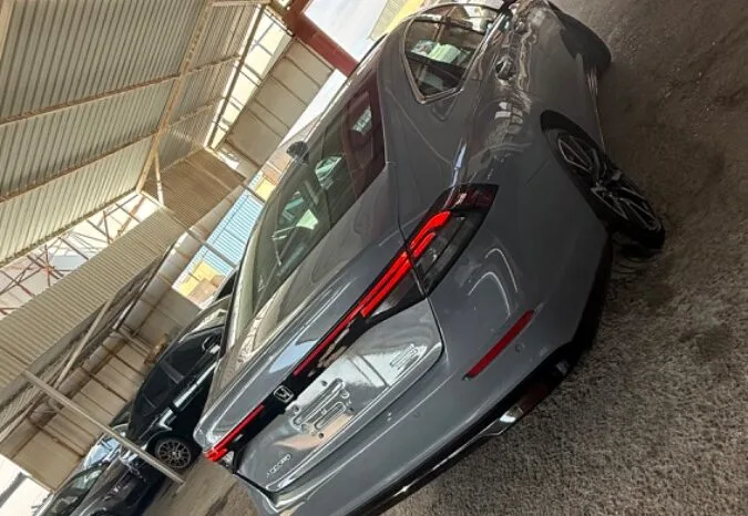 
								 جديد هوندا – Honda اكورد – Accord ممتلئ									