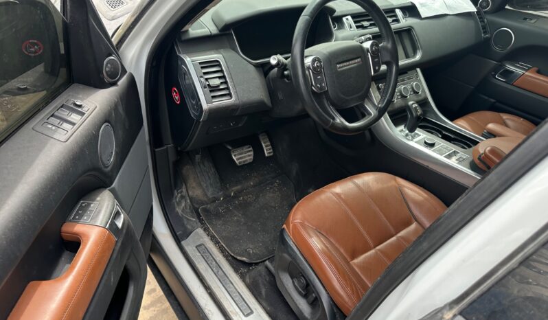 
								 مستعمل لاند روفر – Land Rover سبورت – Range Rover Sport ممتلئ									